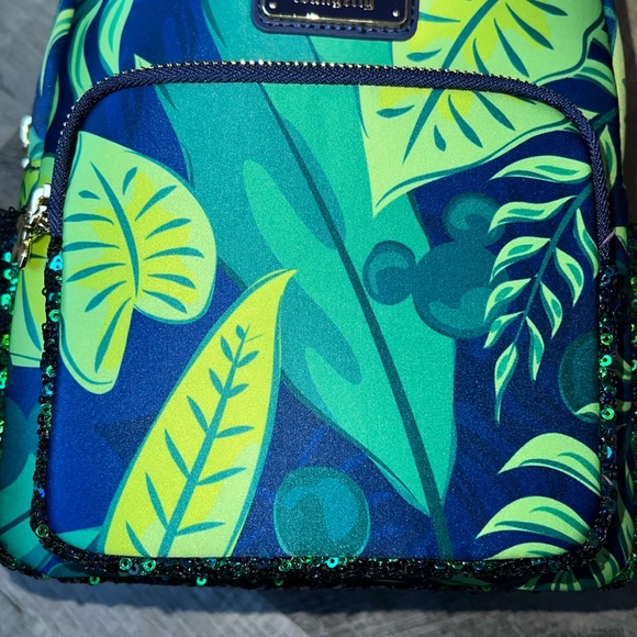 Disney Aulani Resort Loungefly Backpack - NWT - Picture 3 of 8